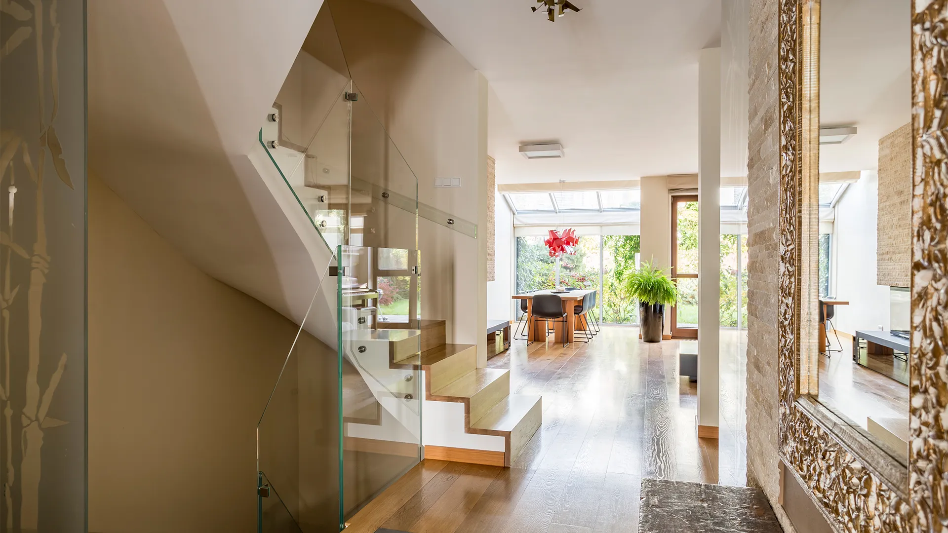 Home Renovation — detail