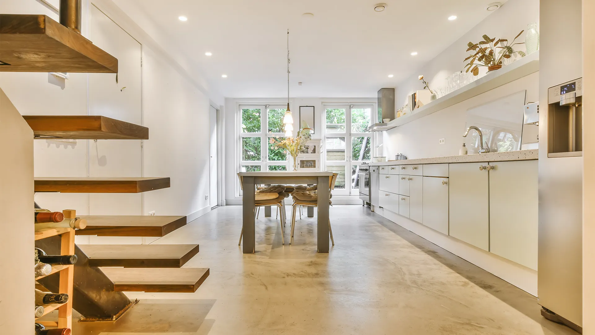 Home Renovation — detail