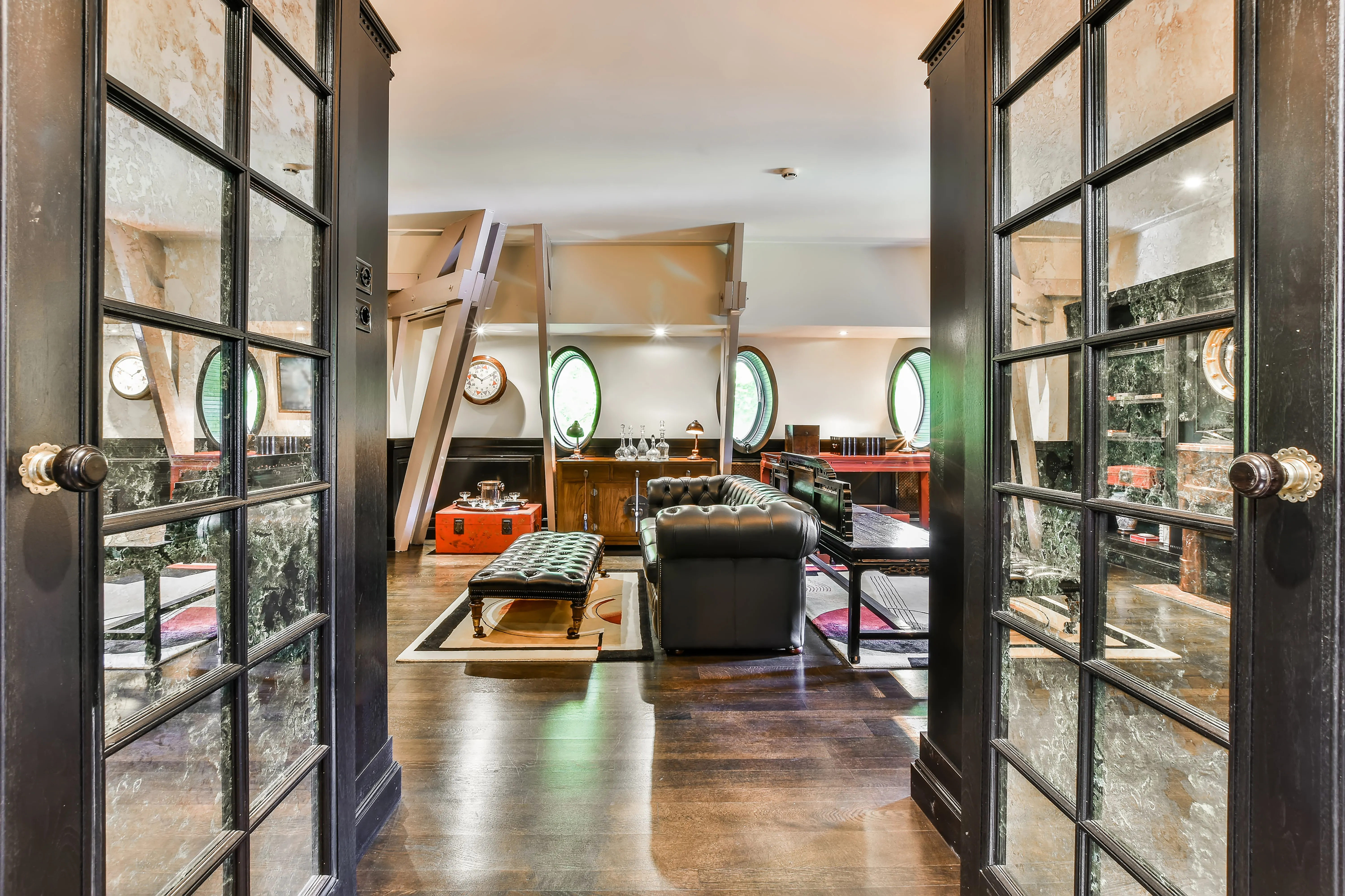 Building an Interior Scheme With Harmony